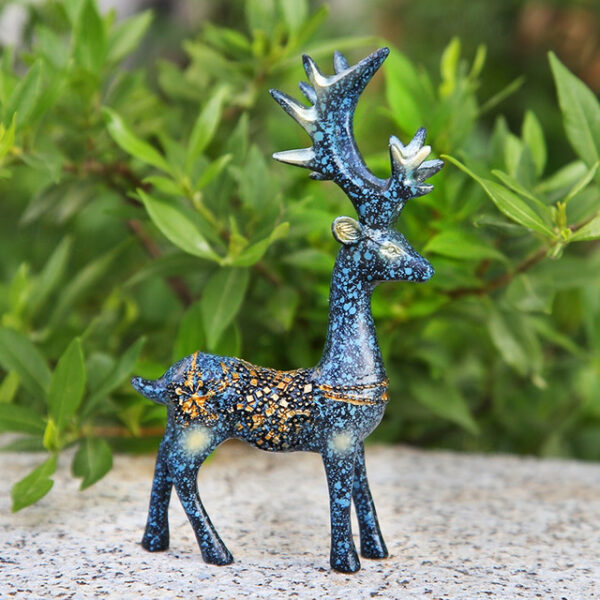 2pcs Deer Ornament Figurines,Creative Deer Decor Decoration, Car Interior Reindeer Accessory Couple Plush Ornaments, Desktop Center Statue ,Shape Scul